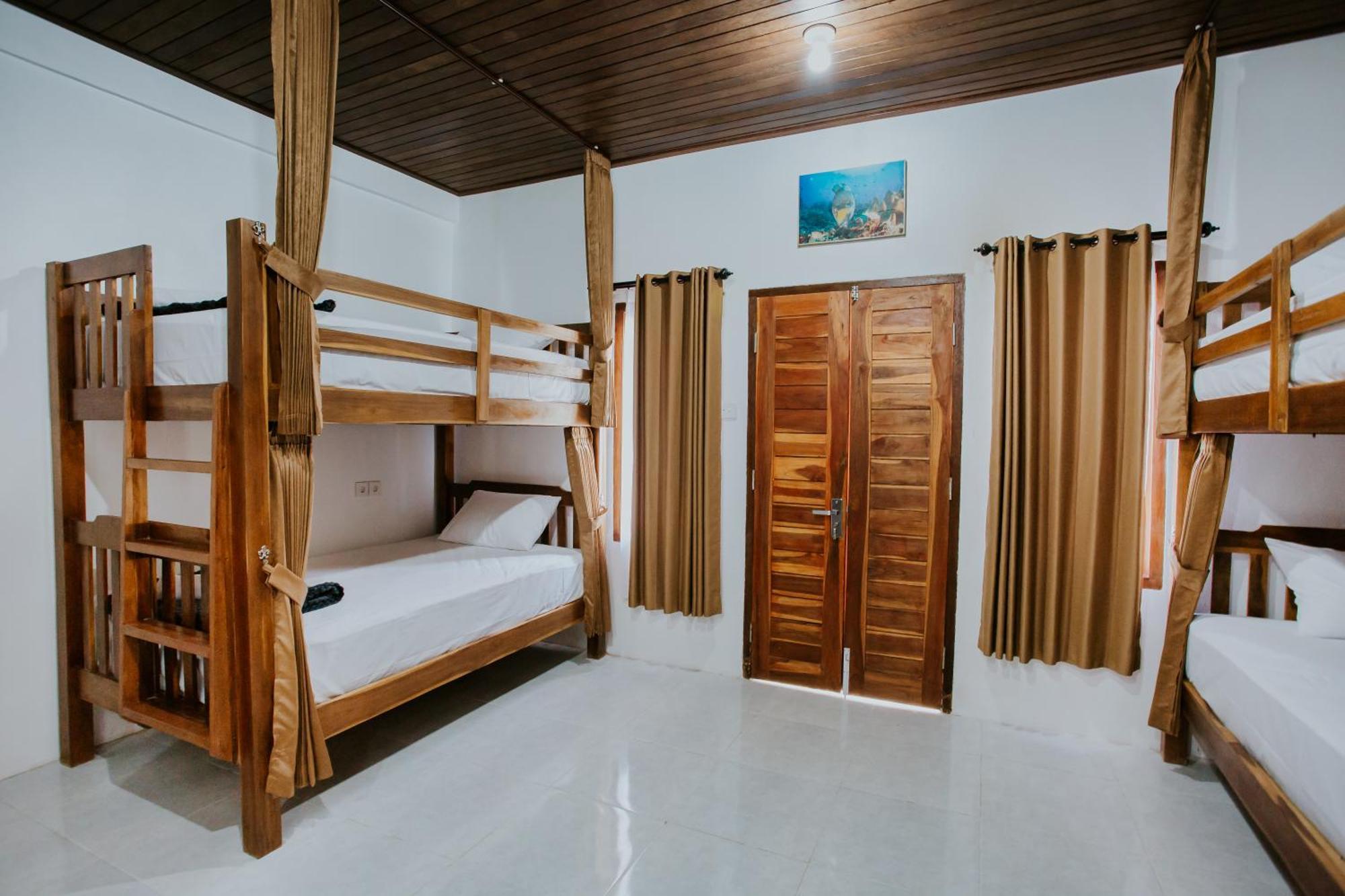 Garuda Hostel & Accomodation Nusa Penida Toyapakeh Exterior foto